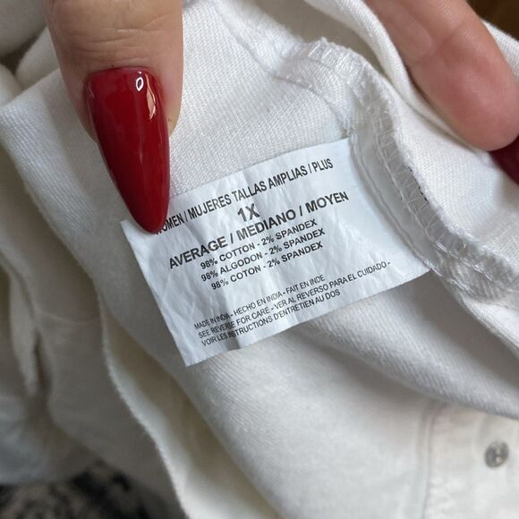 Gloria Vanderbilt Creamy White Melanie Stretch Jean Jacket - Picture 13 of 15